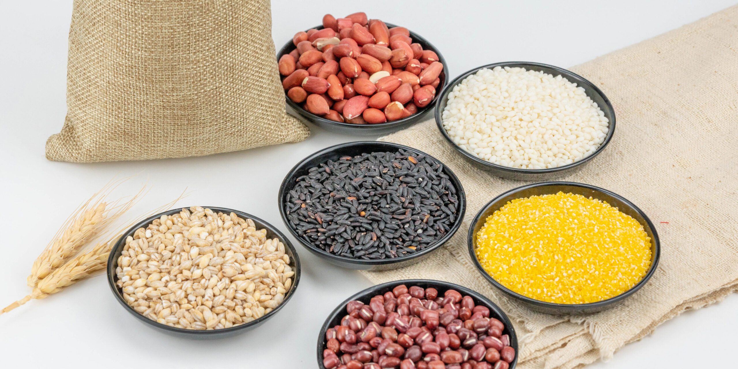 Best-Foods-for-Boosting-Your-Bones-and-Joints-Health-Legumes