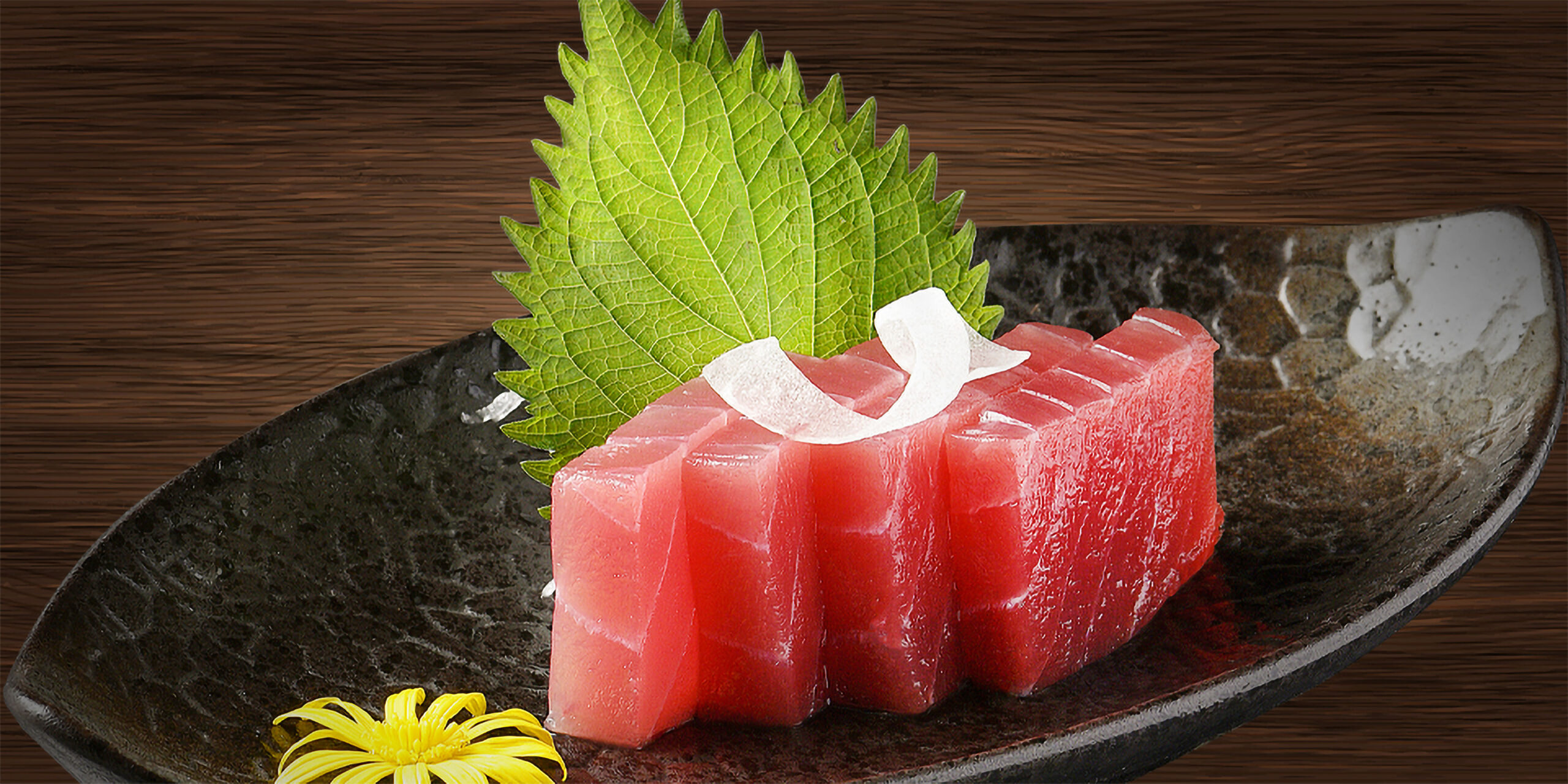 Best-Foods-for-Boosting-Your-Bones-and-Joints-Health-fish-tuna-in-Plat.